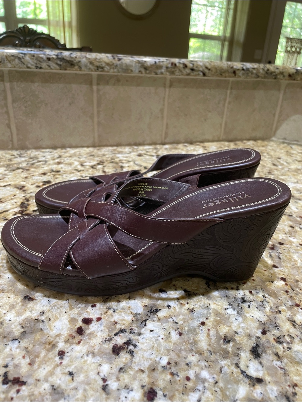 villager Brown Leather Crisscross Wedge Sandals size 8